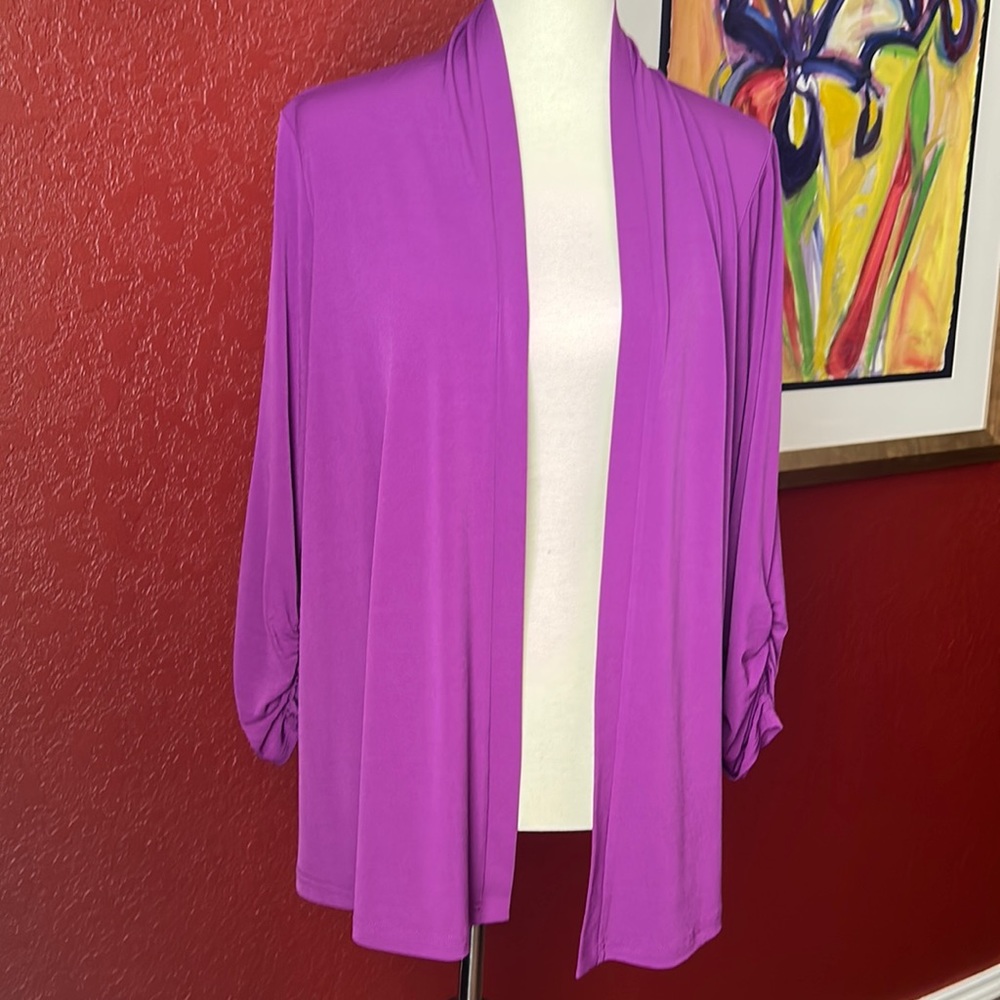 EUC Susan graver liquid knit cardigan size large